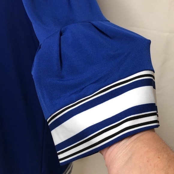 Christina b Shift Dress - Picture 3 of 9